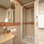 Szálloda Eiffel Rive Gauche 3*