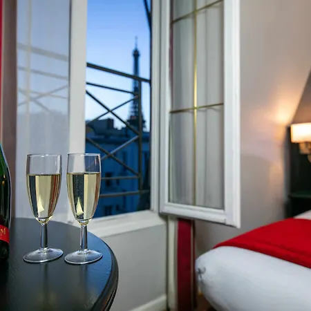 Eiffel Rive Gauche 3* פריז