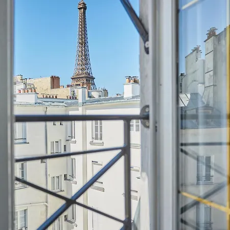 Eiffel Rive Gauche פריז