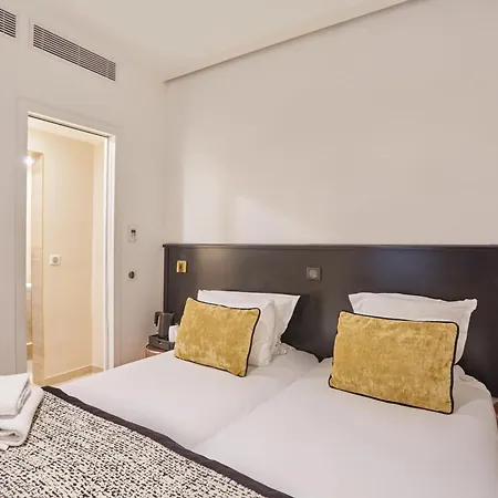 Eiffel Rive Gauche 3* פריז