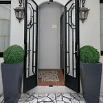 Eiffel Rive Gauche 3*