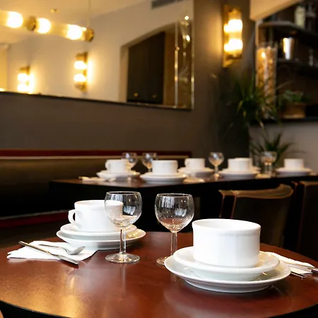 Eiffel Rive Gauche Parijs