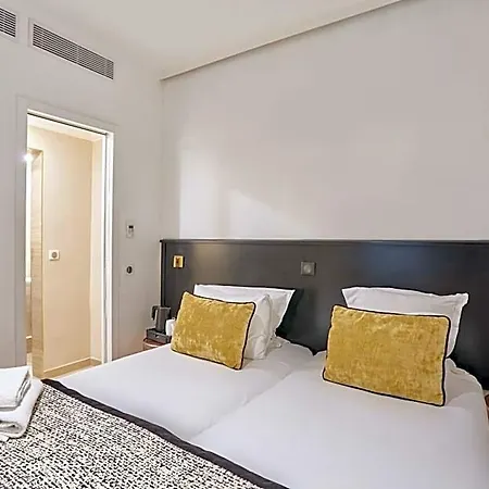 Hotel Eiffel Rive Gauche