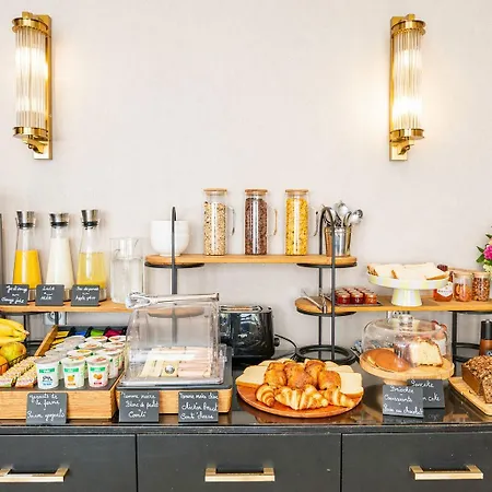 Hotel Eiffel Rive Gauche