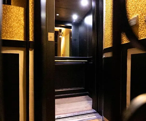 Eiffel Rive Gauche 3* Párizs