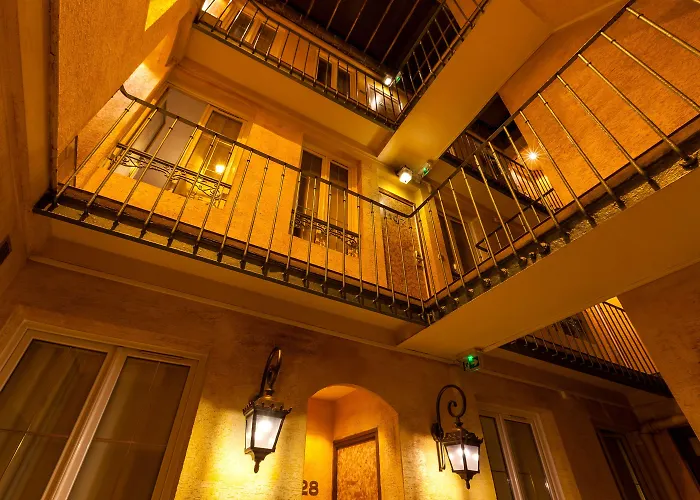 Отель Eiffel Rive Gauche Париж