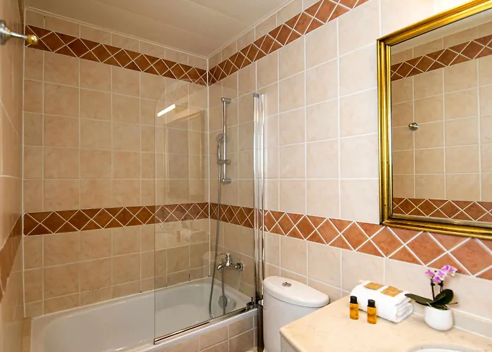 Eiffel Rive Gauche Szálloda 3*