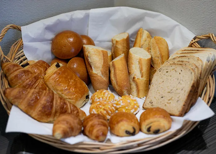 Eiffel Rive Gauche Parigi